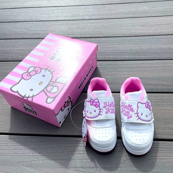 Hello Kitty White Velcro Kids Toddlers Sneakers Shoes Size 6, 7, 8, 12 - Picture 1 of 8